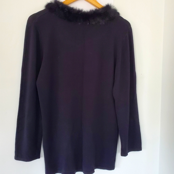 DRESS BARN Sz XL Black Rayon Knit Sweater Black Faux Fur Collar Mobwife Dressy - Picture 9 of 14